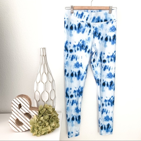 NWT TEREZ Marbled Super High 7/8 Banded Leggings Blue size Medium - Picture 3 of 14